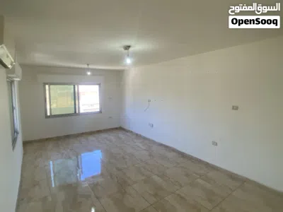شقة فارغة للإيجار في جبل الحسين 3