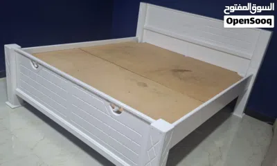 للبيع سرير 3