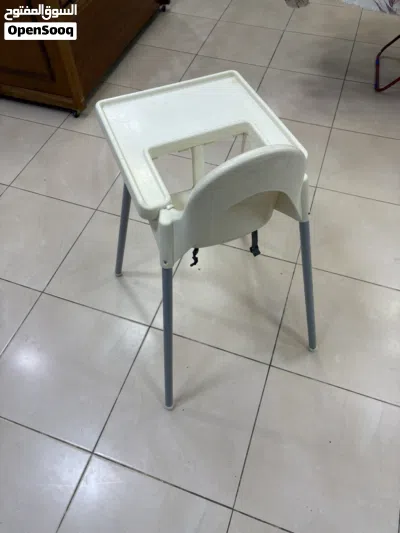 للبيع كرسي طعام أطفال 2