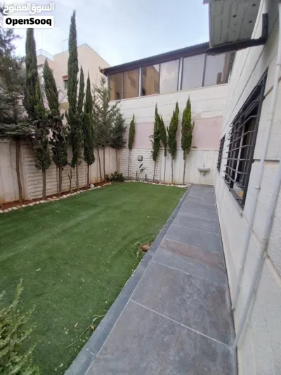 undefined 4