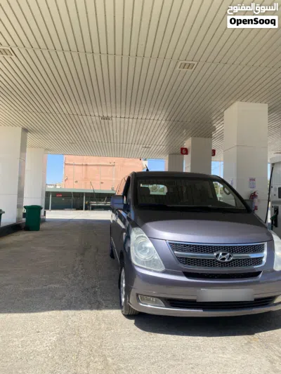 Hyundai H1 Standard 4