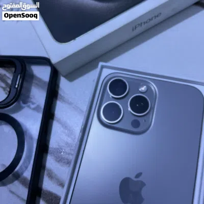 iPhone 15 pro max 256GB لون تيتانيوم 3