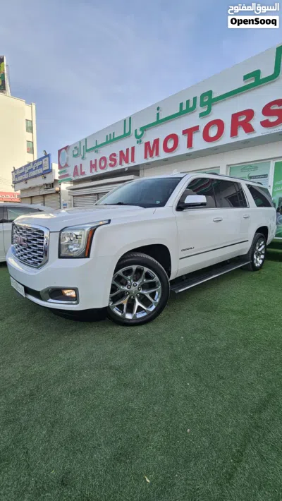 GMC Yukon XL 3