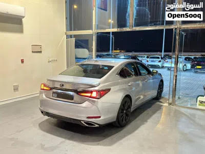 Lexus ES ES 350 F Sport Design 3