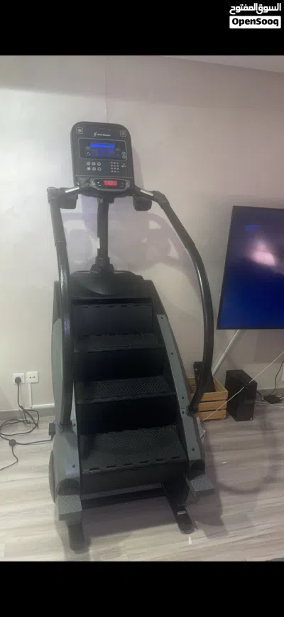 للبيع جهاز سلم بحاله ممتازه 3