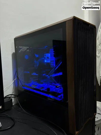 AMD WATERCOOLED GAMING PC 3
