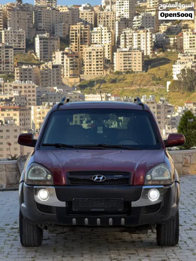 Hyundai Tucson Standard 2