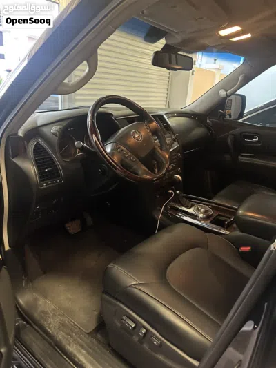 Nissan Patrol LE 4