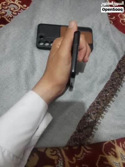جلاكسي S22كرت لا مطبعة ولا مجدد وكاله للبيع او للبدل با ايفون 3