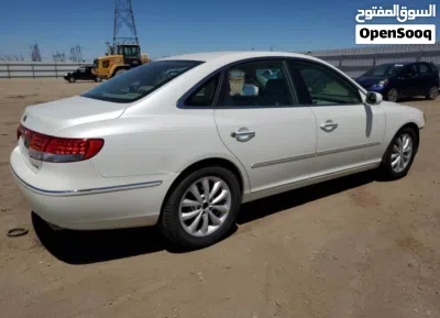 Hyundai Azera Standard 3