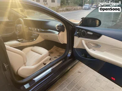 Mercedes Benz E-Class E 200 3
