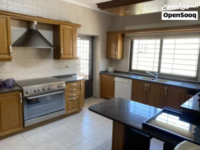 شقة مميزة للبيع في دير غبار 222 م2 — جاهزة للسكن 4