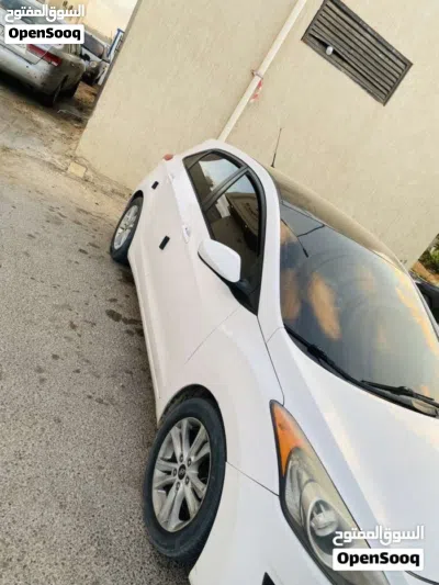 هيونداي i30 GL 2