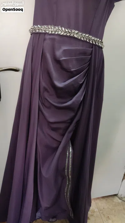 فستان مستعمل للبيع 2