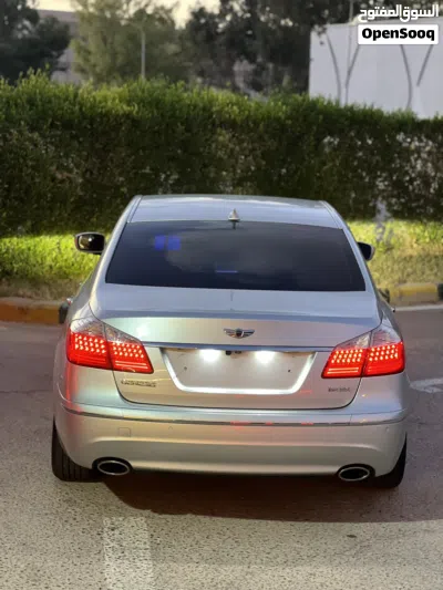 Genesis G70 2