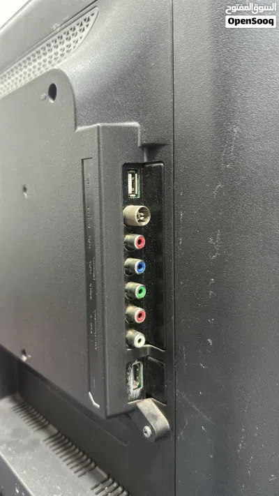 شاشة TCL ممتازه جدا للبيع بسعر حلو 4