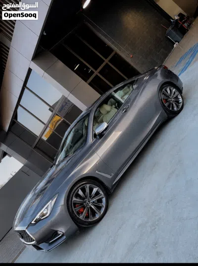 إنفينيتي Q60 Red Sport 400 2