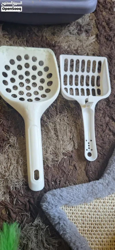 مجموعه أغراض للقطط للبيع بحاله جيده جداا واستعمال بسيط 2