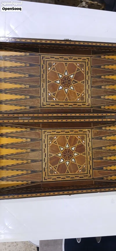 طاولة زهر خشبيه 3
