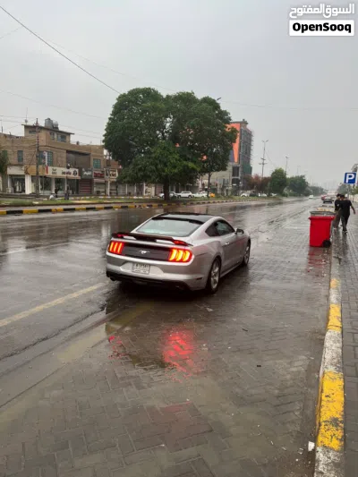 Ford Mustang EcoBoost 2