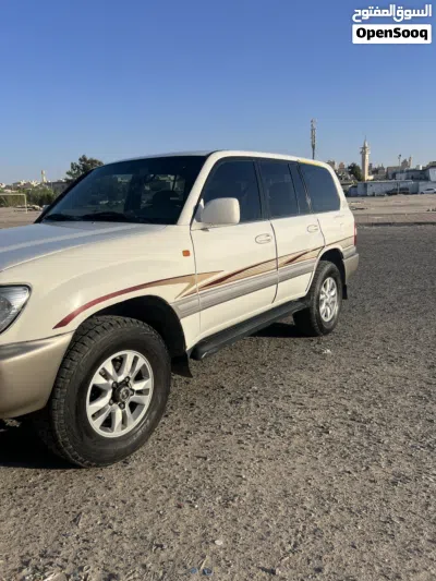 تويوتا لاند كروزر VX 2
