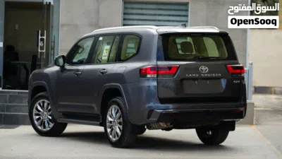 Toyota Land Cruiser GXR 3