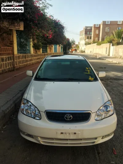 Toyota Corolla SE 2