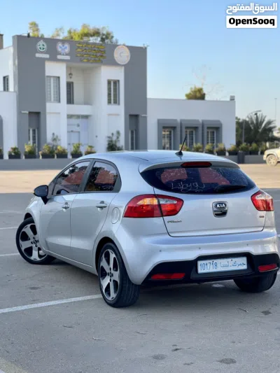 كيا برايد GT-Line 3