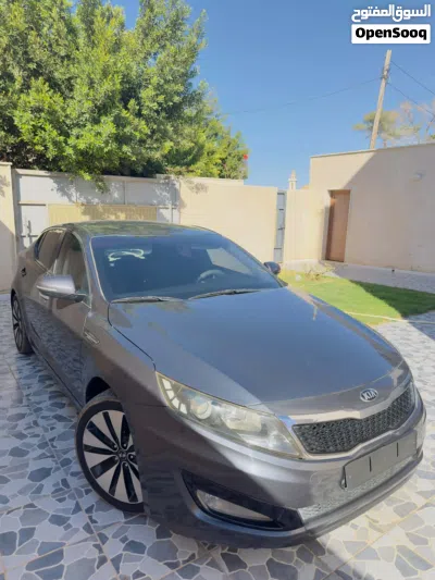 Kia K5 Standard 3