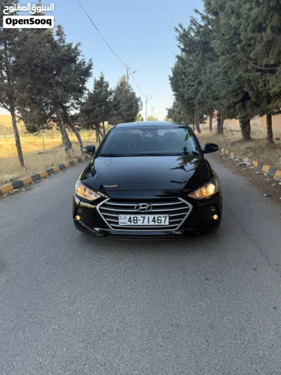 Hyundai Avante SE 2