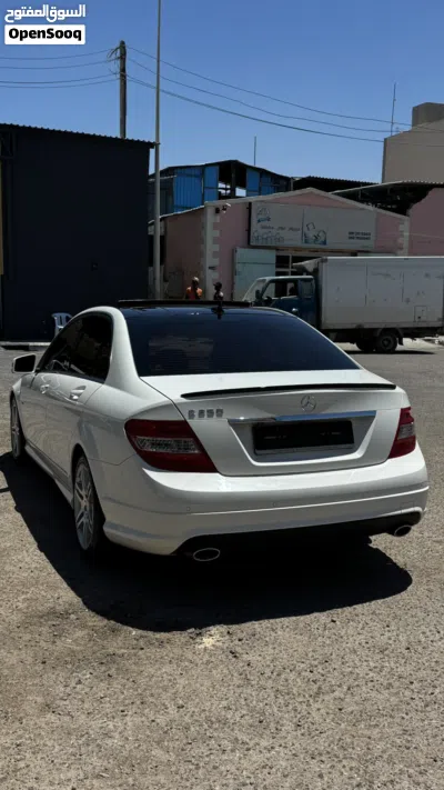 مرسيدس بنز الفئة-C C 250 4