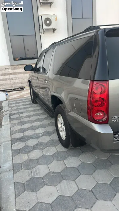 GMC Yukon XL 4