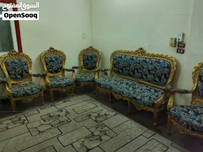 طقم صالون مدهب والسعر قابل للتفاوض 4