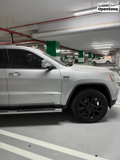 Jeep Grand Cherokee Limited 2