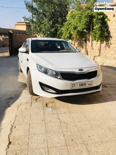 Kia K5 EX 2