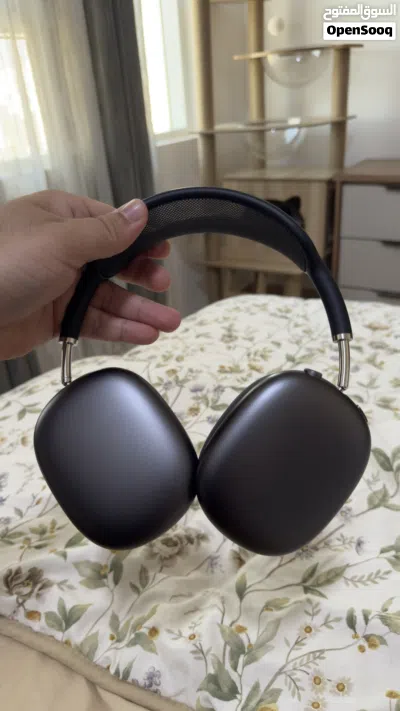Apple AirPods Max – Space Gray 4