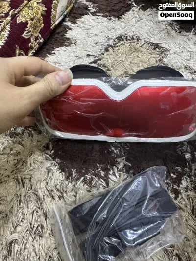للبيع: نظارة السينما الذكية الشخصية 2