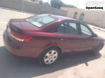 Hyundai Sonata GL 4