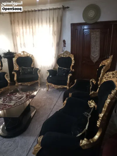 طقم كنب مصري دمياطي ملوكي خشب مصري مكون من أربع كنبايات وكنباي كبيرة 2