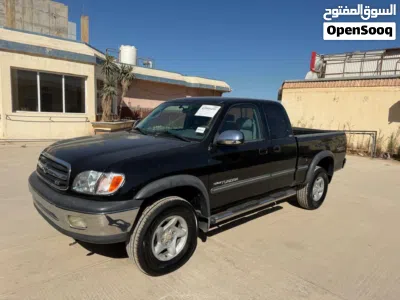 Toyota Tundra SR5 3