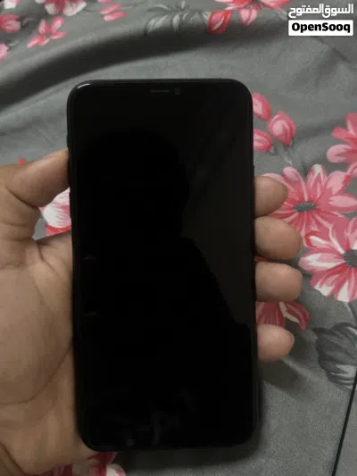 IPHONE 11 pro max 3