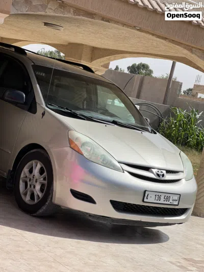 Toyota Sienna Limited 3