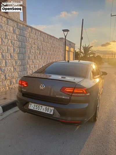 فولكسفاغن باسات R-Line 2