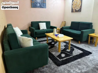 طقم كنب شبه الوكالة مع طاولات 2