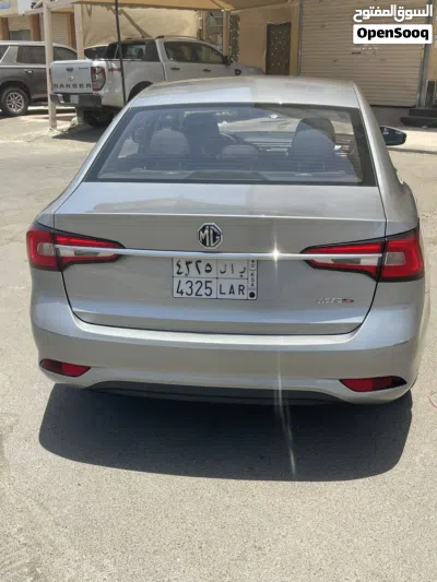 MG MG 5 2