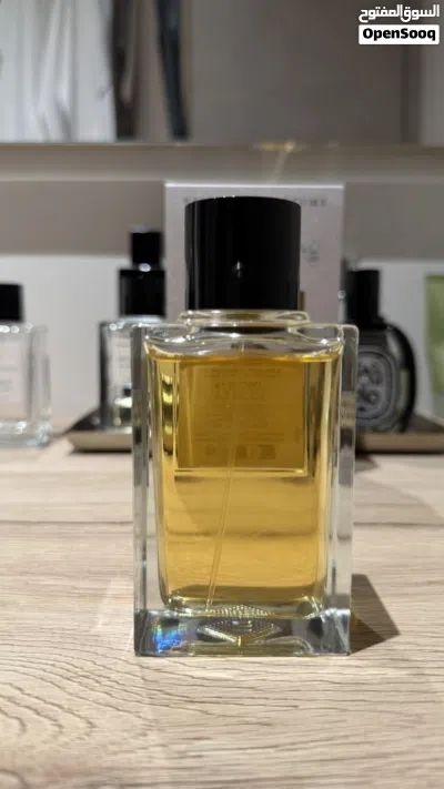 Essential Parfums patchouli mania 100ml slightly used باتشولي مانيا إيسينشال بارفامز استخدام بسيط 3