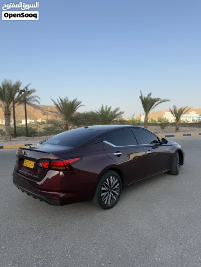 نيسان التيما SV 2