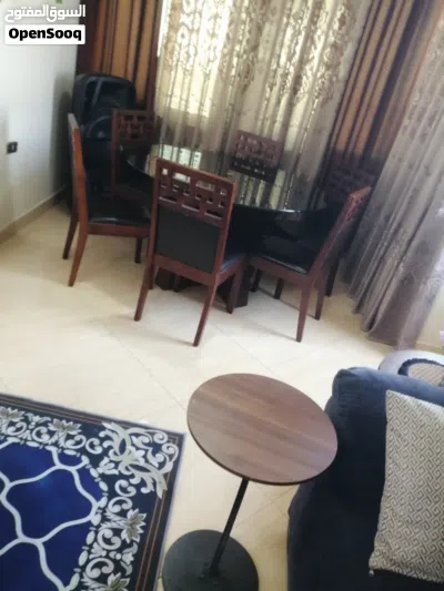 طاولة سفره ثقيله 4