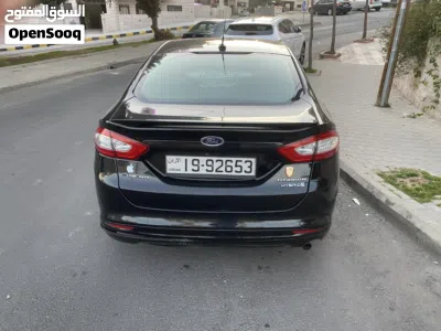 Ford Fusion Titanium 3