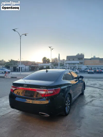 Hyundai Azera GL 3